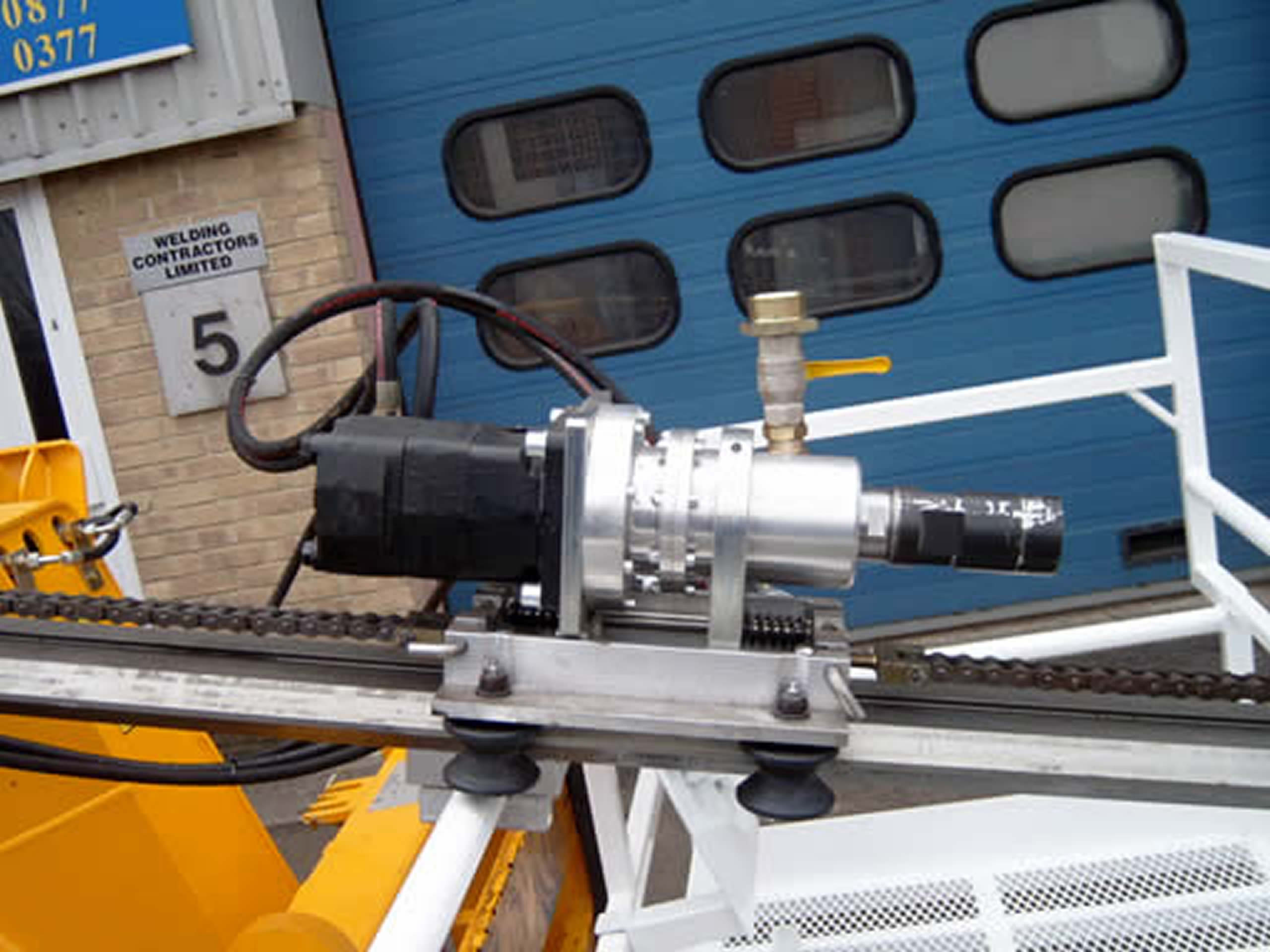 AB Fluid Power - Specialist (06) - Drilling Equipment e